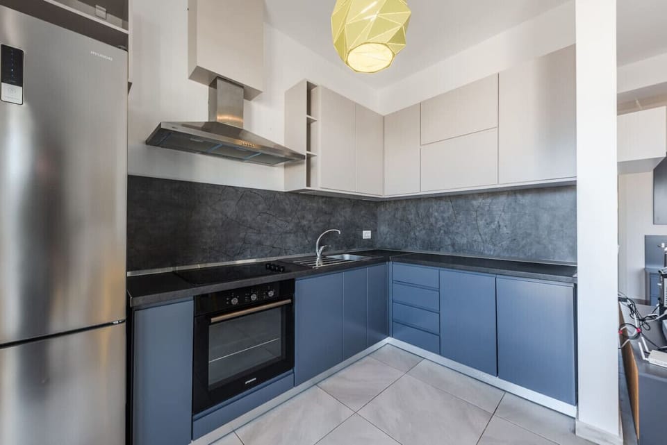 Fully-equipped kitchen