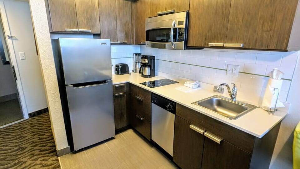 Culinary Haven with a fully-equipped kitchen during your stay!