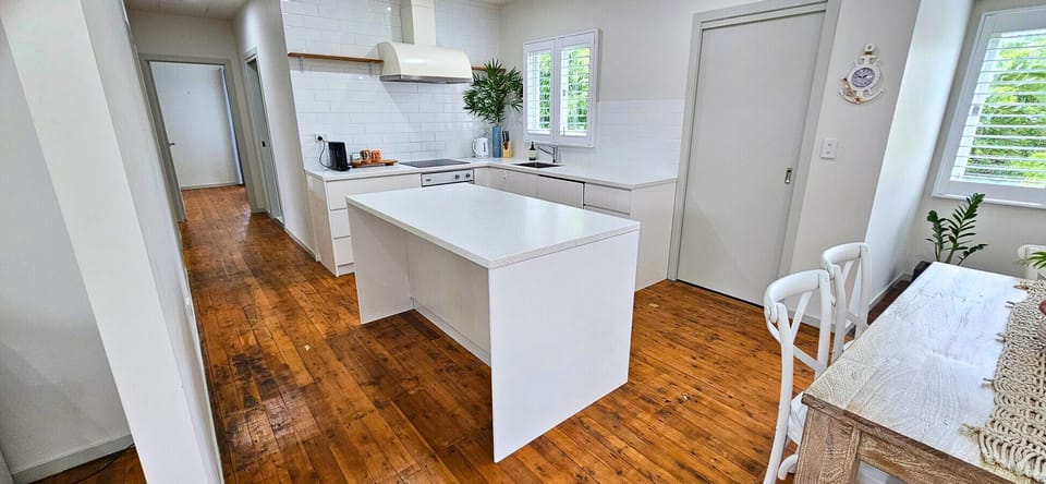 Kitchen Dining Space