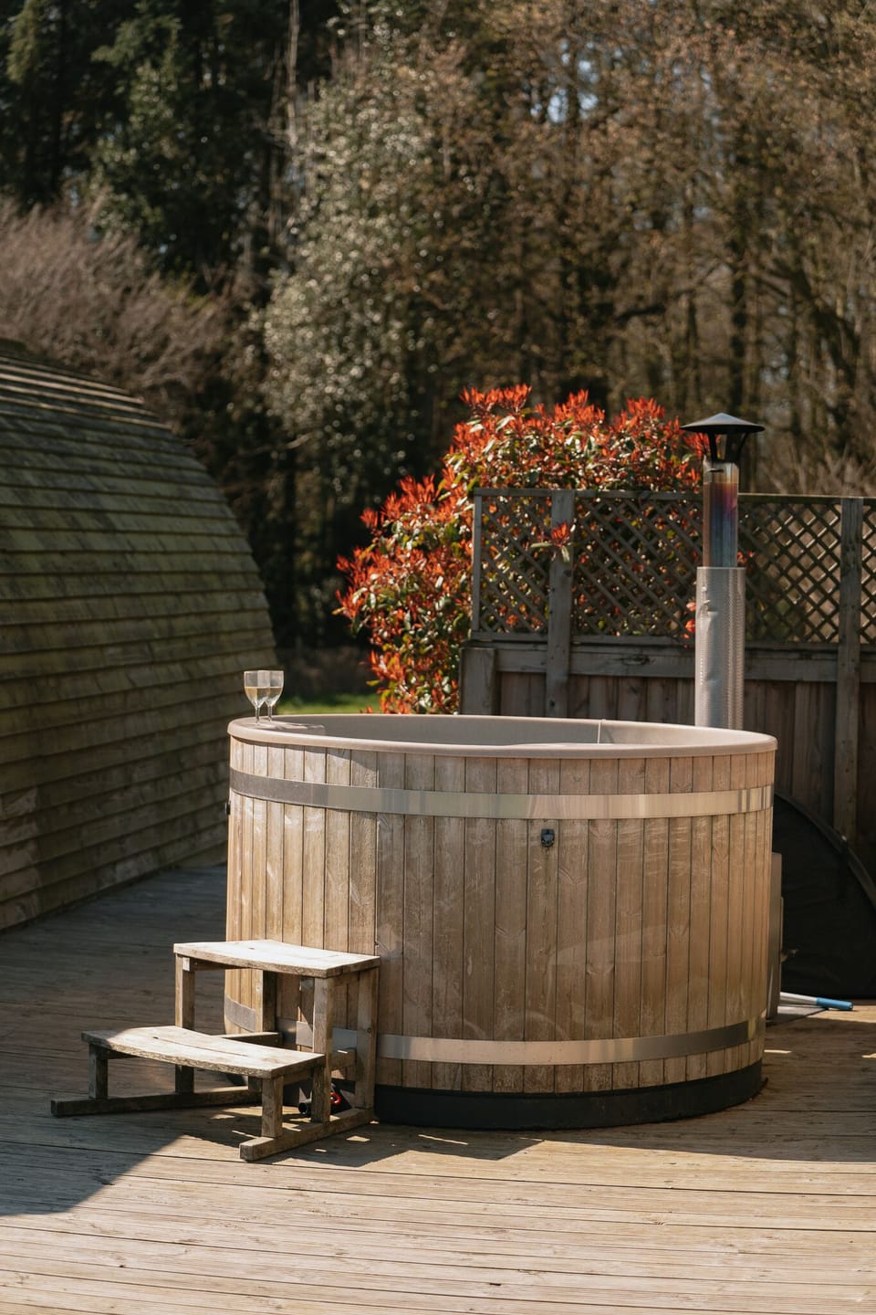 Hot Tub / whirlpool bath (Outdoor)