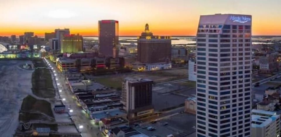 Immerse Yourself in Night Lights, Casino Glow & AC Boardwalk Vibes!