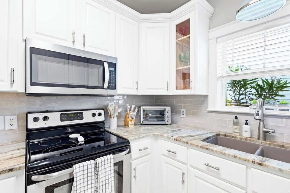 Kitchen is stocked with all your cooking essentials!