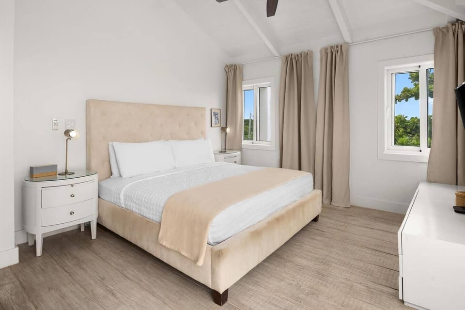 ThreeHaus - Master Bedroom