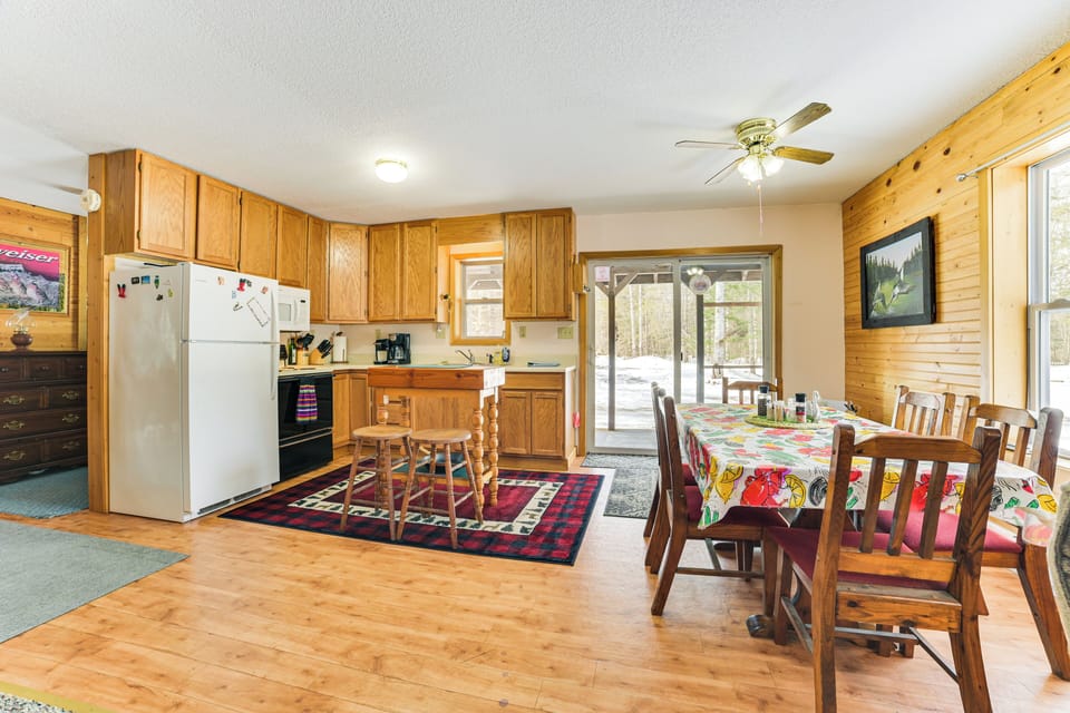 Dining Area | Kitchen | 1st Floor