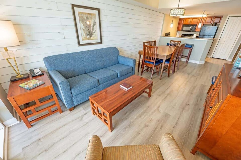 Amazing Living Room with Views of the Ocean!