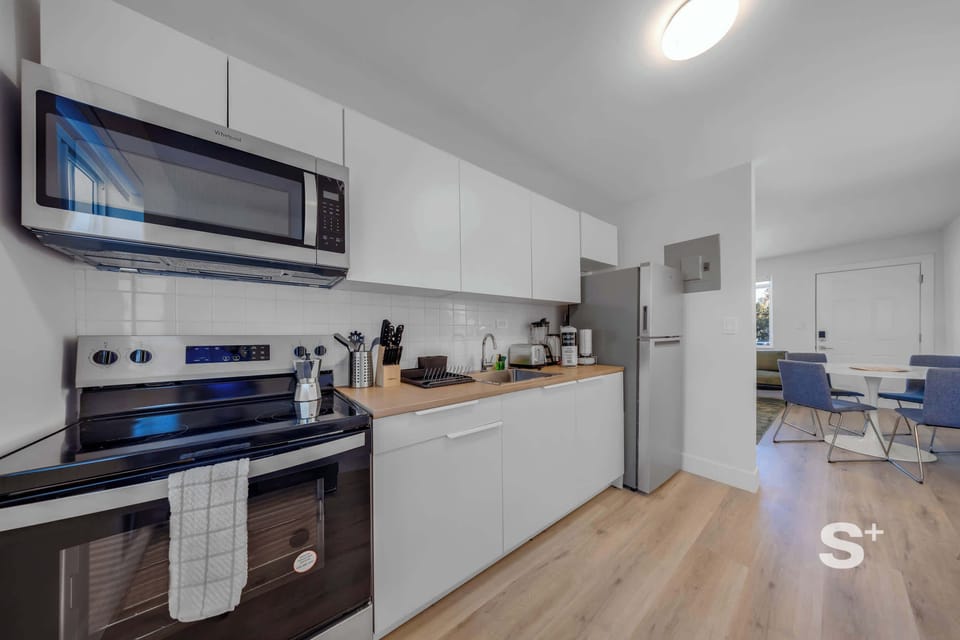 Modern Kitchen