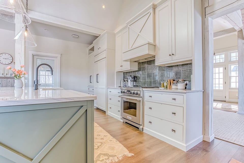 Main House
-First Floor-
Chefs Kitchen
