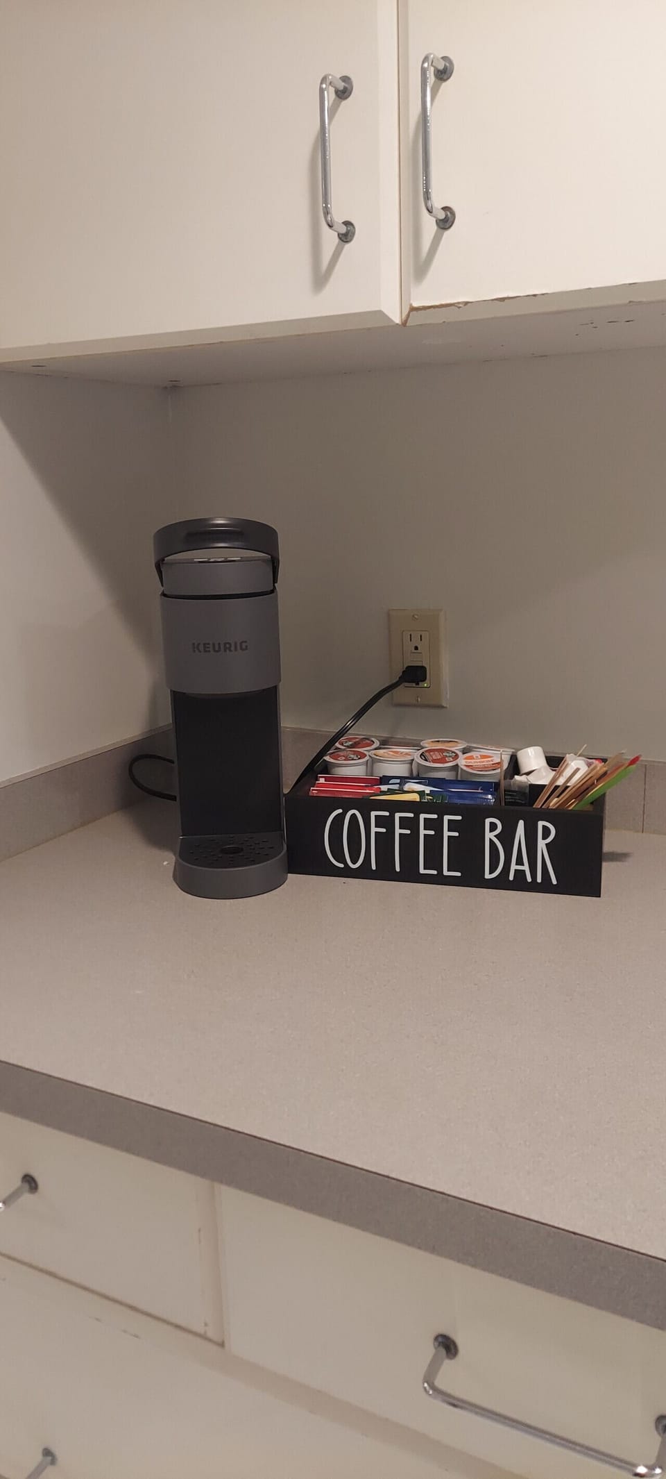 Keurig coffee maker with initial K-Cups provided