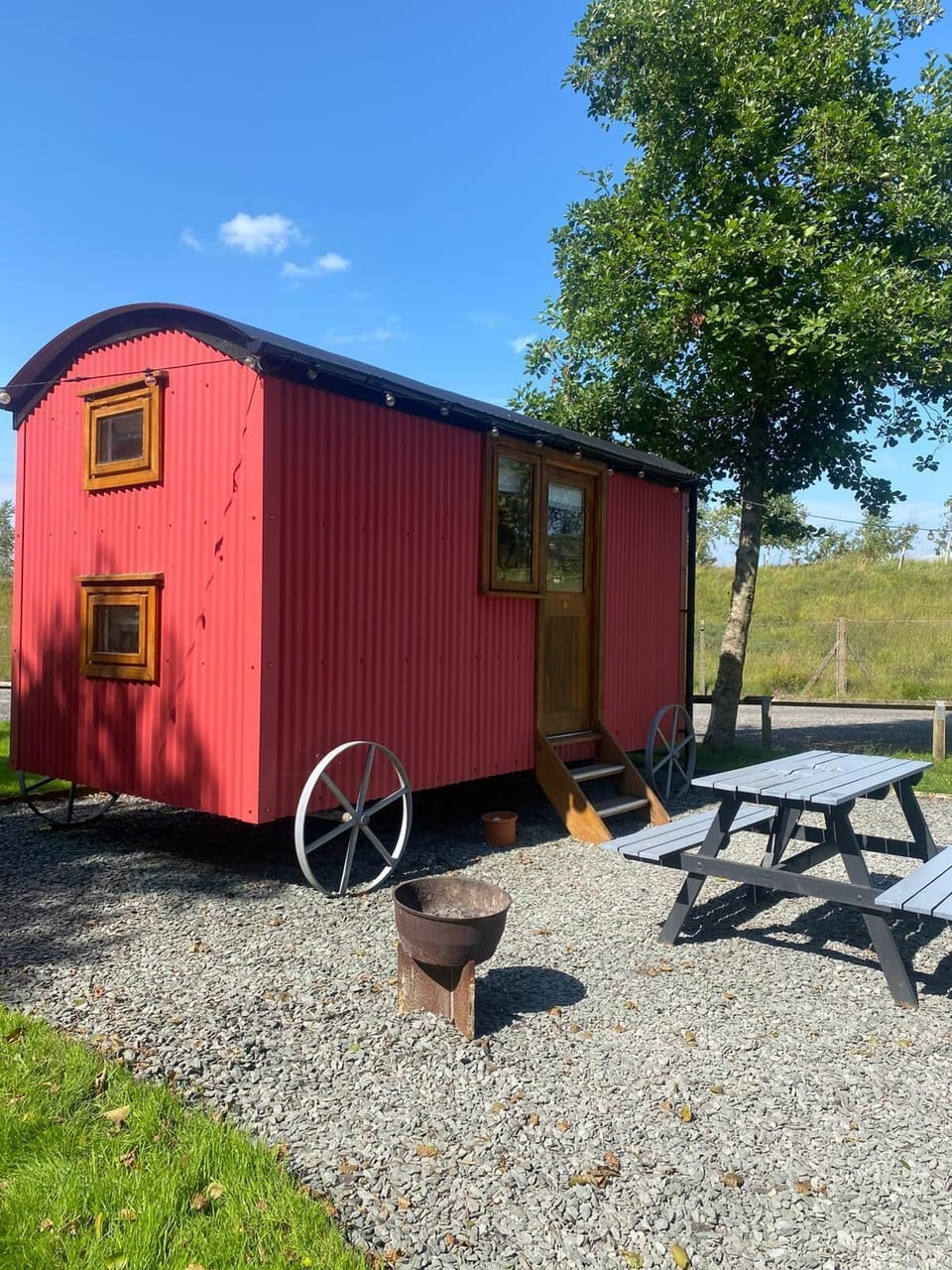 Hut2013203