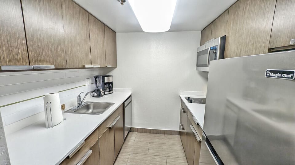 Fully Equipped Kitchen with Fridge, Coffee Maker, and Microwave!