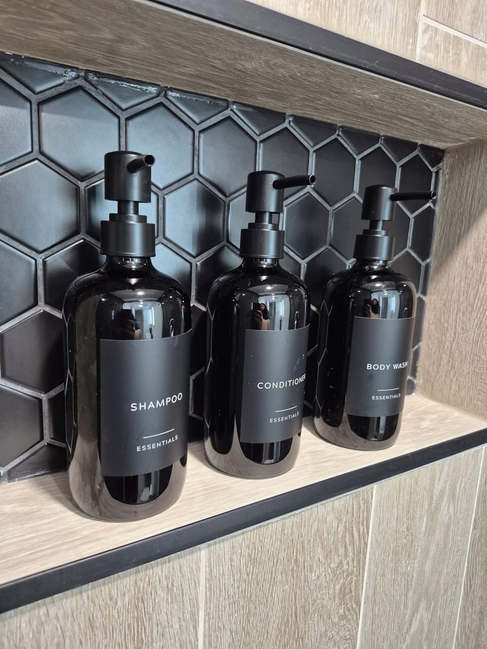 Bathroom amenities