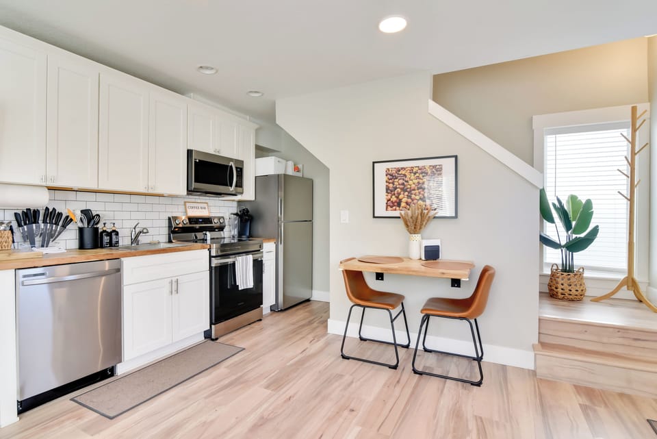 Interior | Electric Heating | 1 Portable A/C Unit | Free WiFi