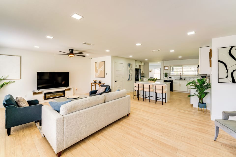 Living Area | Queen Sleeper Sofa | Electric Fireplace | Smart TV