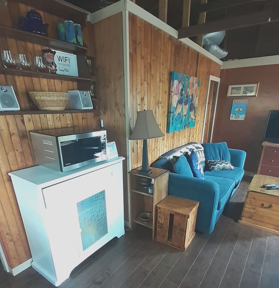 Cabin 2 Main Room
