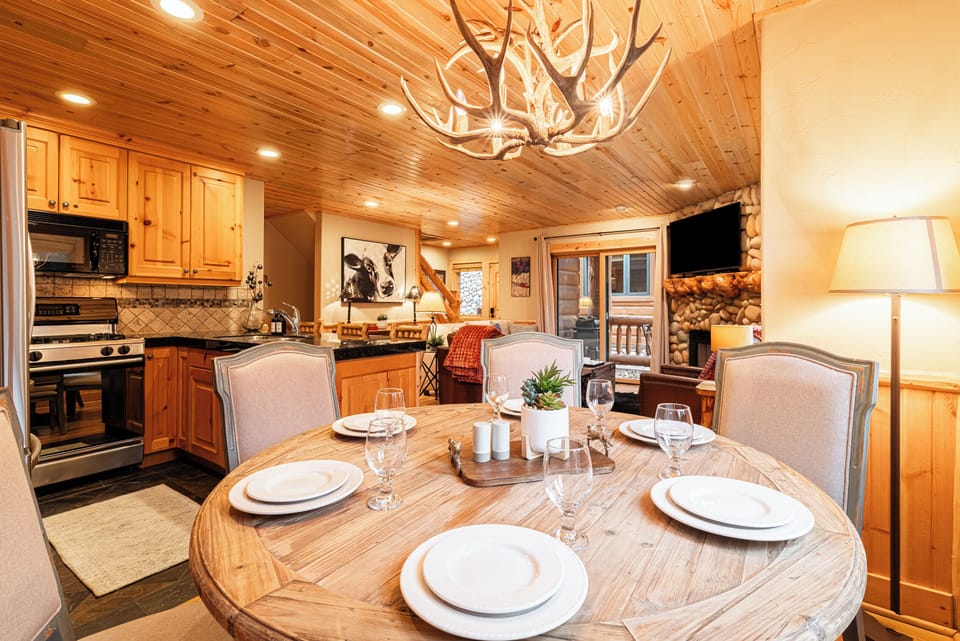 Dining Table for 6