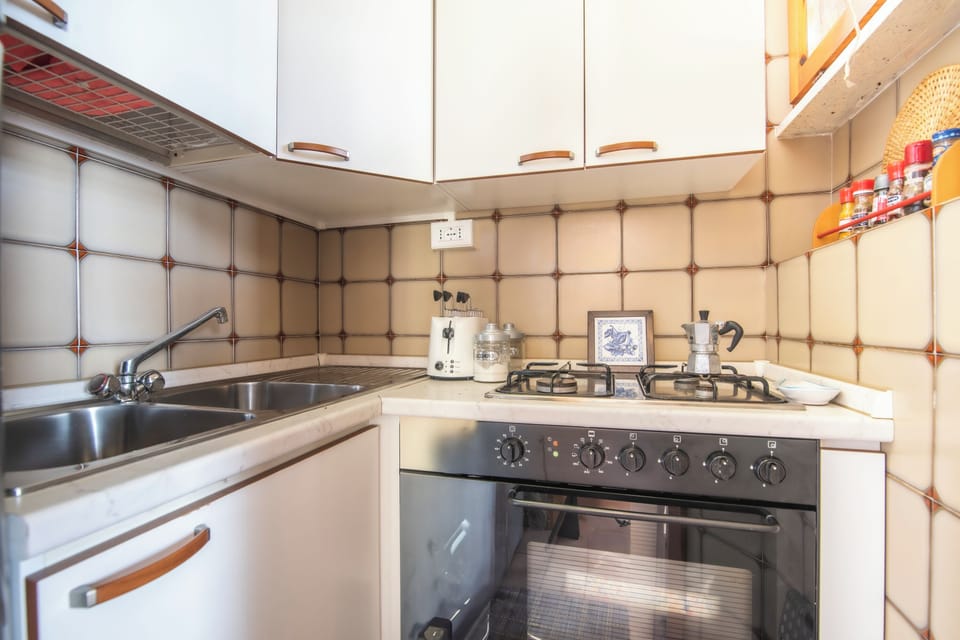 Kitchenette