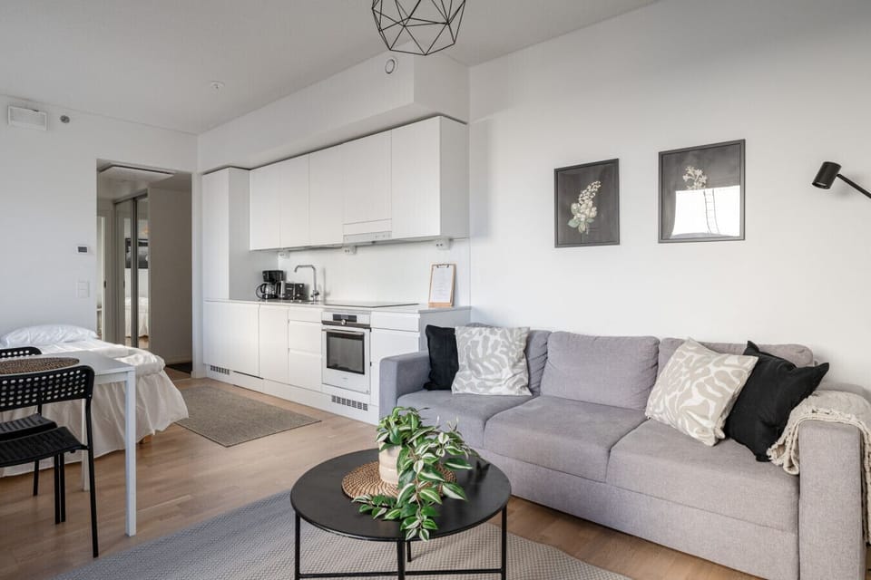 The apartment is well equipped to suit your needs and you only need to have your personal belongings and hygiene products with you when staying with us.