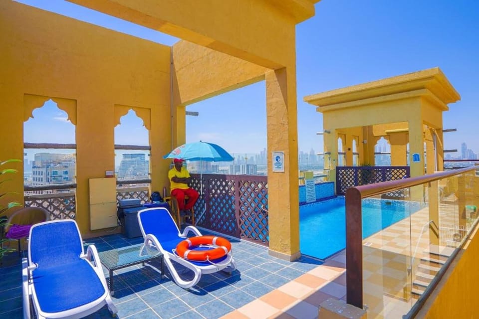 Holiday Home Swimming Pool