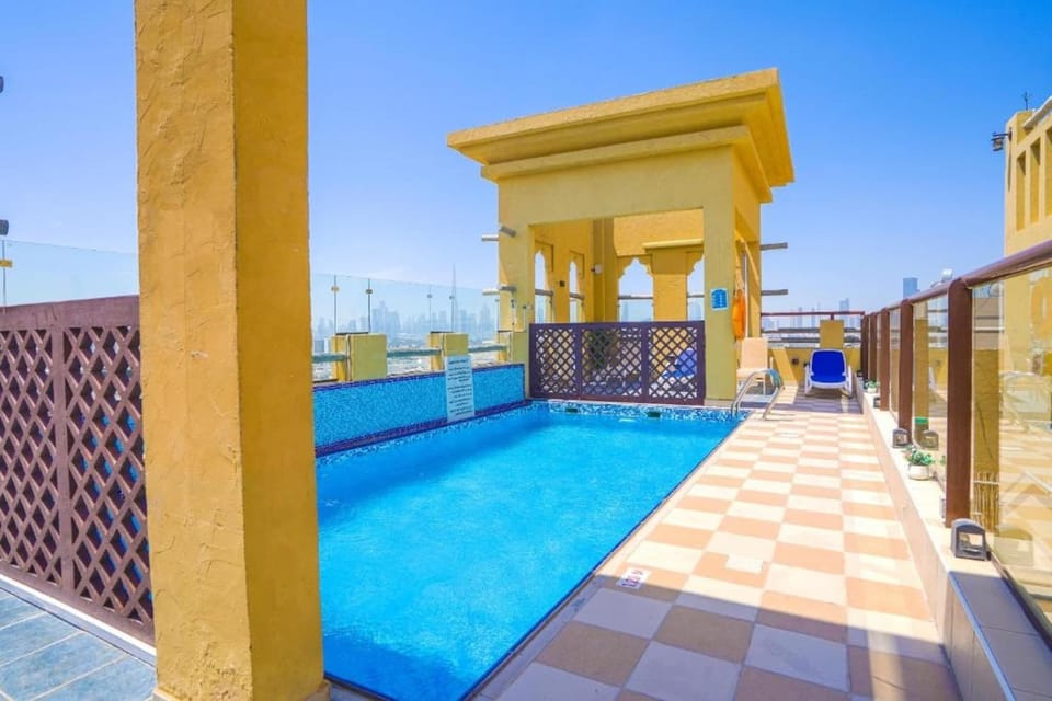Holiday Home Swimming Pool