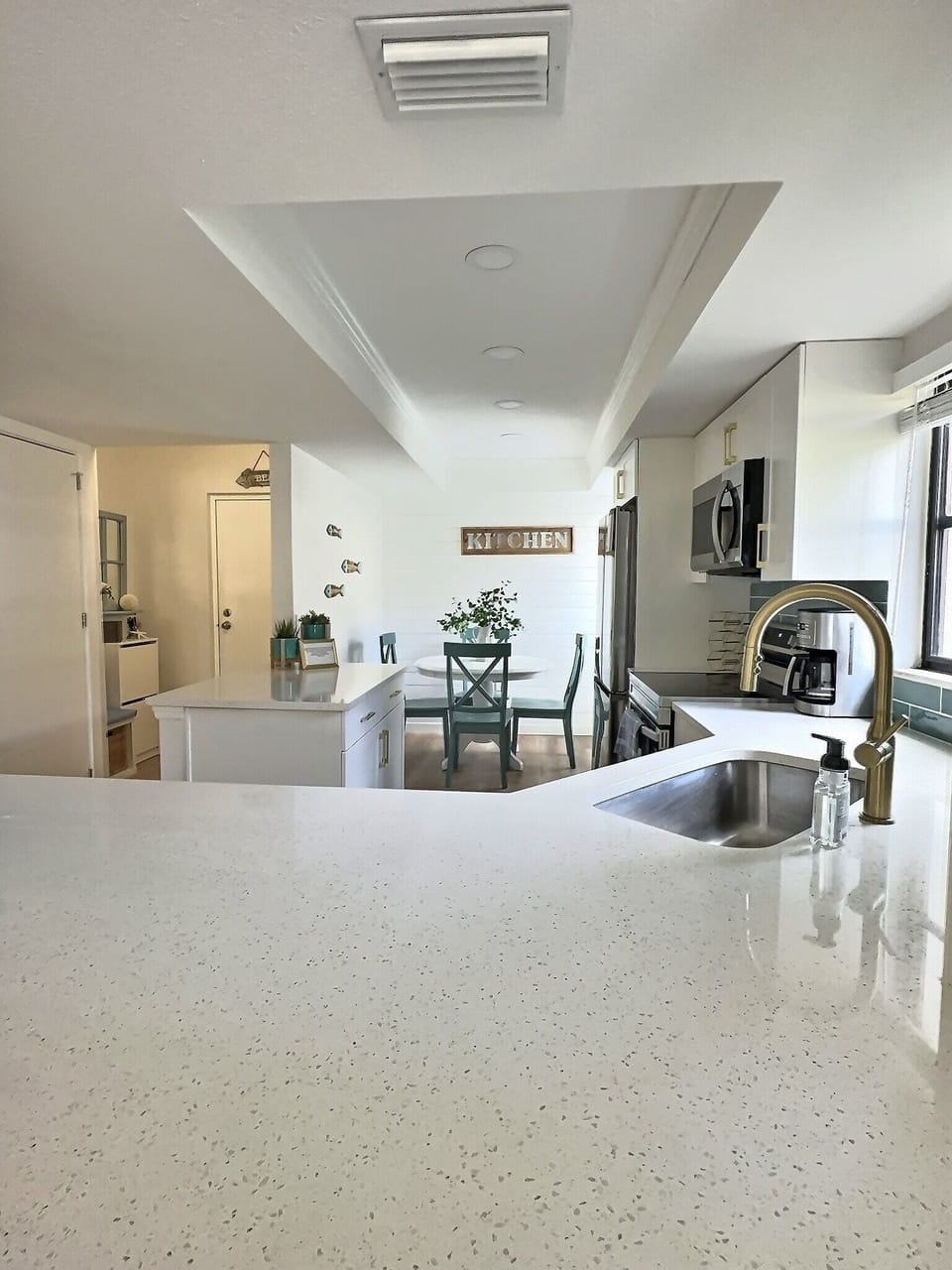 Dining area in Kitchen