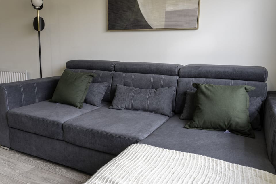 Living Room / Lounge