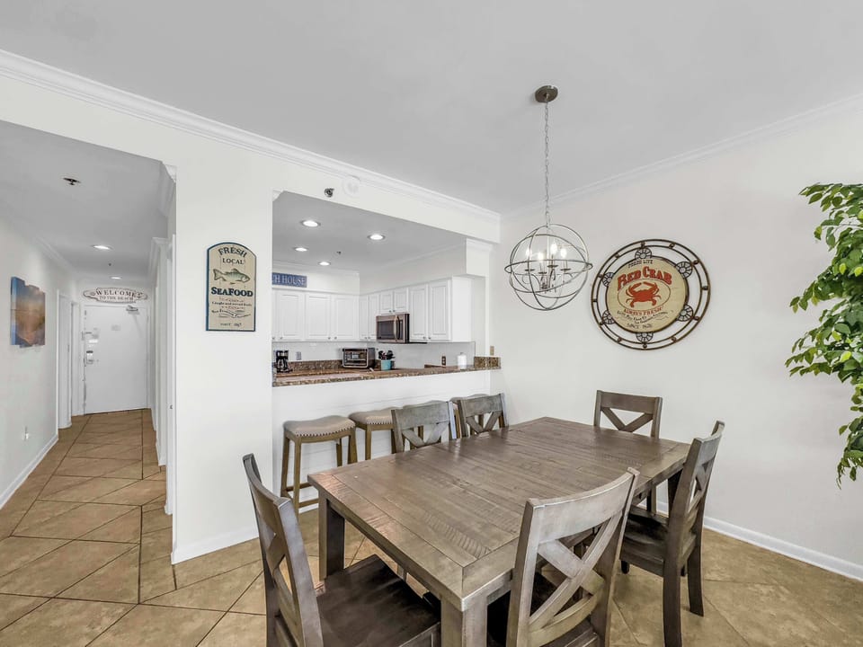 Dining area next to breakfast bar