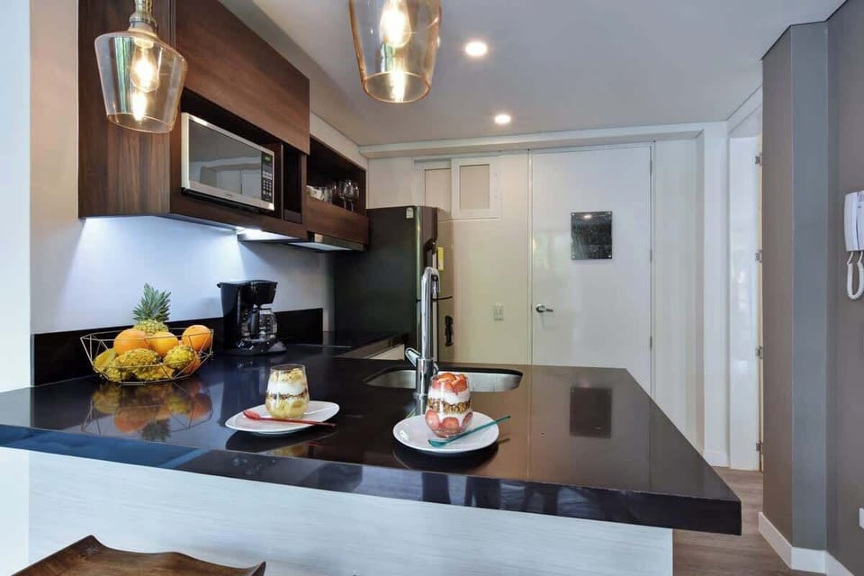 Bar serving as dining table