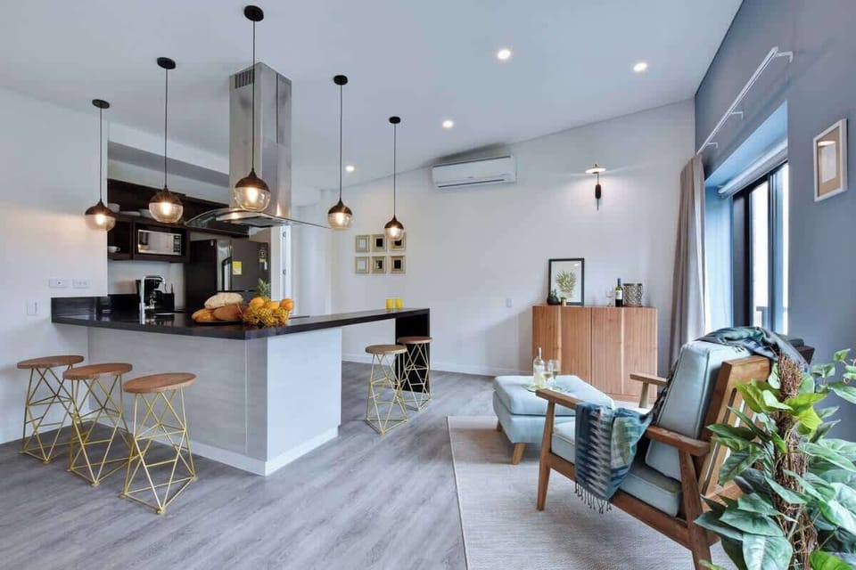The kitchen has everything you need to cook a nice meal. Basics such as salt, pepper, oil, coffee, etc are supplied. 