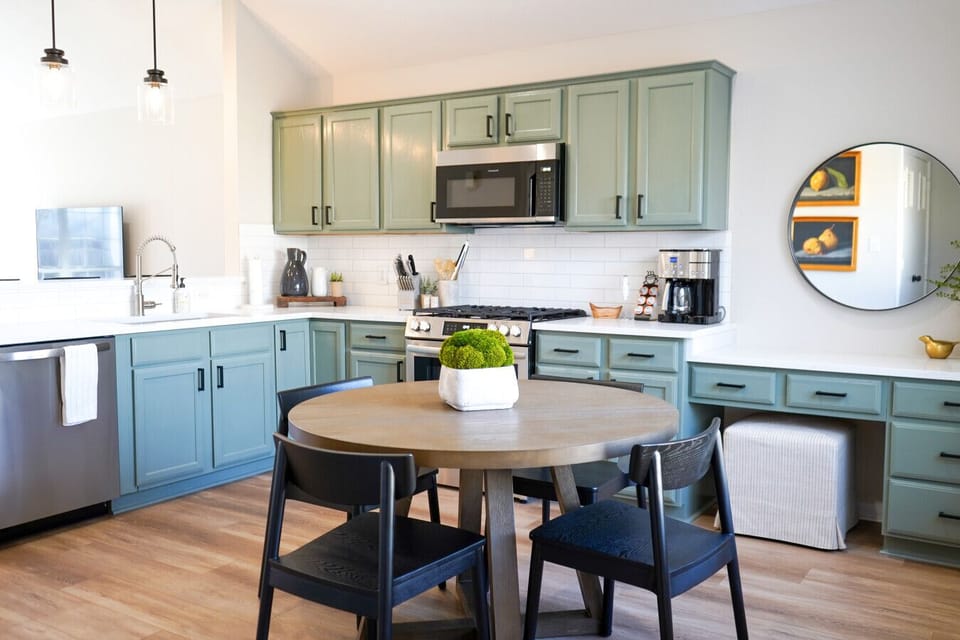 House 2: Kitchen