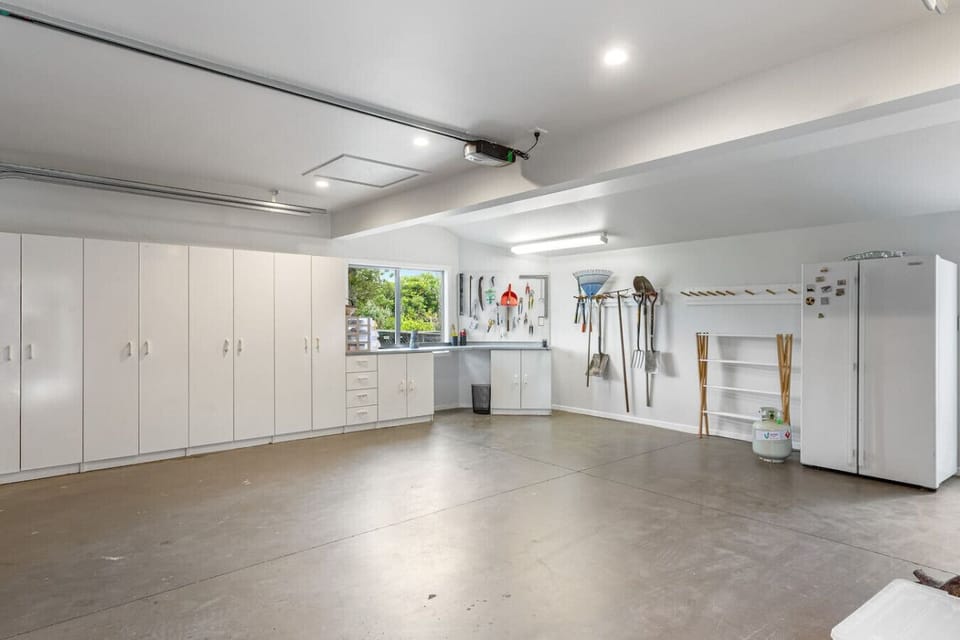 Double internal access garage