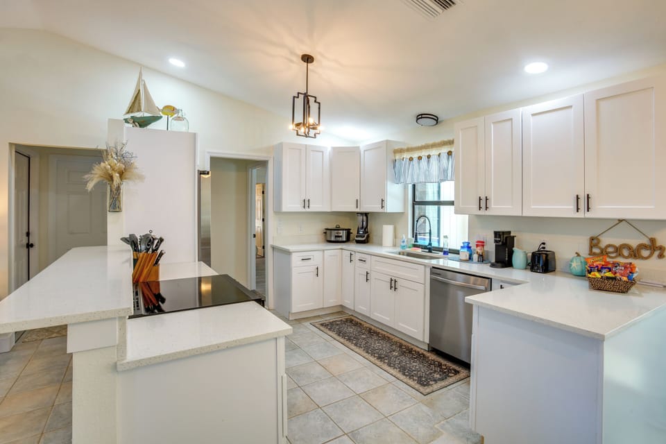 Kitchen | Dishwasher | Coffee Maker
