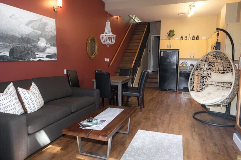 Living room on the ground floor with direct inlet access.