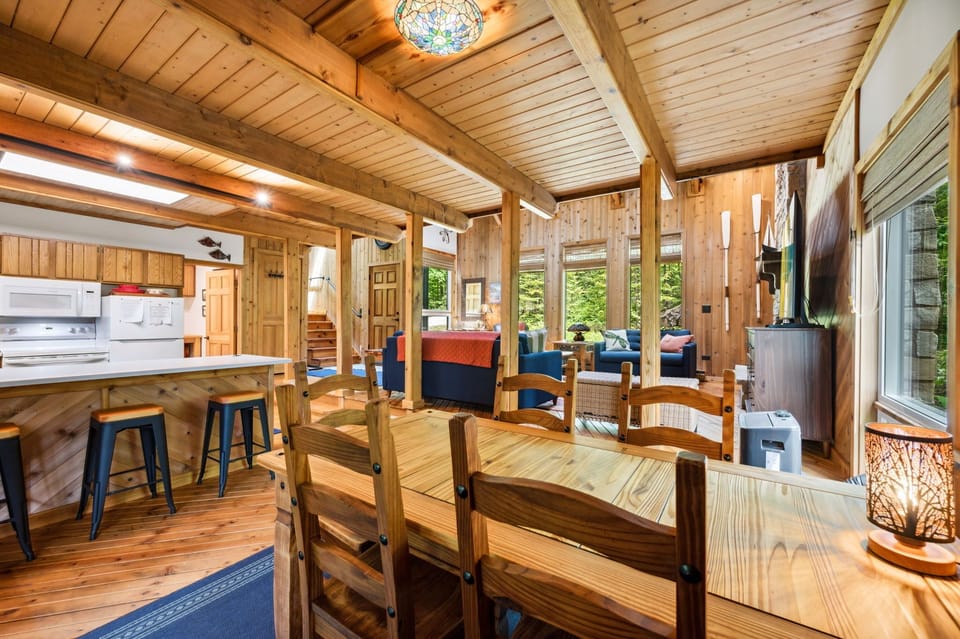 Dining Room Area
