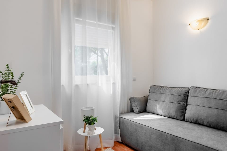 Living room 2