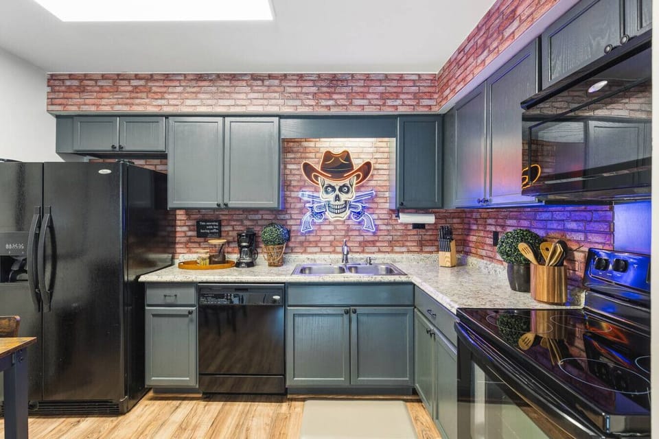 Fully equipped kitchen for all of your cooking needs! Dining table with seating for 4.