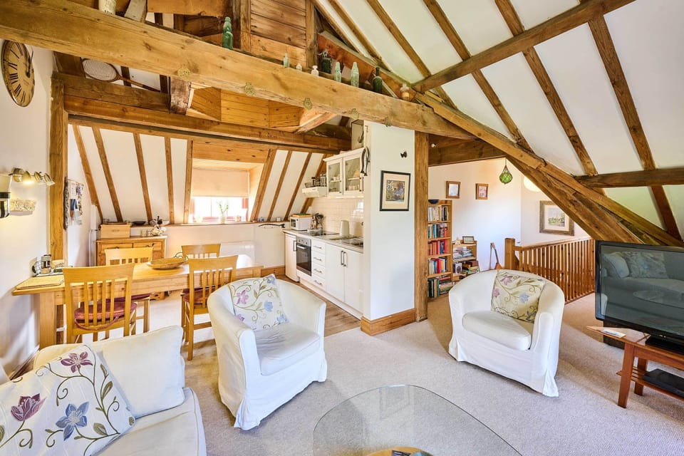The Clock Tower, Snettisham - Host & Stay