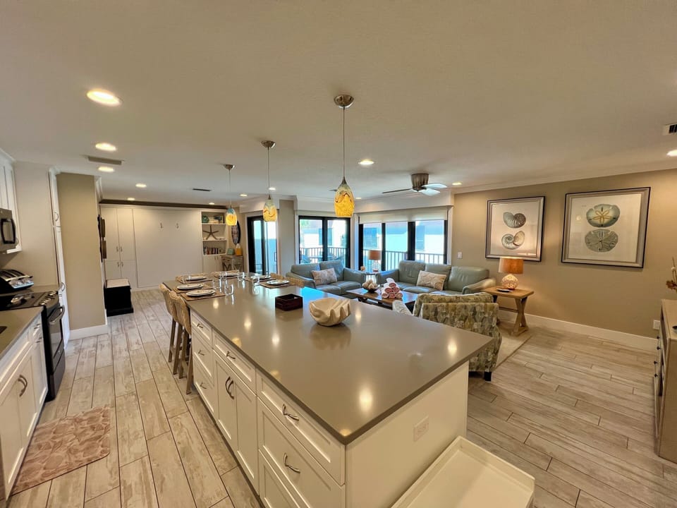 Waters Edge 208S Kitchen Area