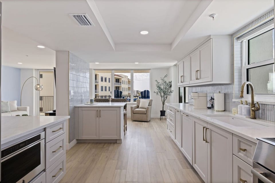 15-web-or-mls-AB3_15316 gulf Blvd 401-11