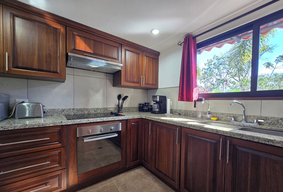 Well equipped kitchen