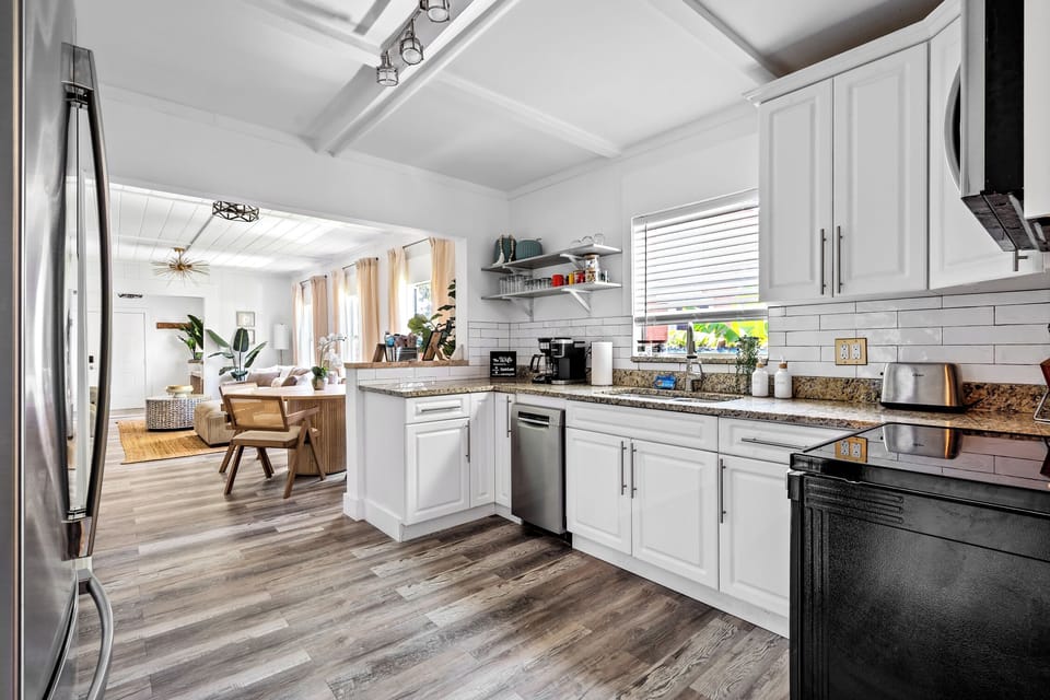 From cookware to coffee mugs, Casa Luna’s kitchen comes fully stocked with all the essentials—just bring the ingredients and your appetite.