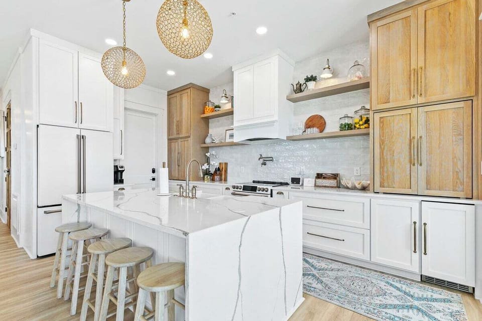 60-1444 W Lagoon Ave - North 9