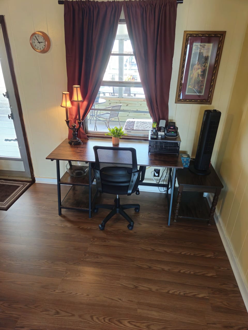 Work area desk