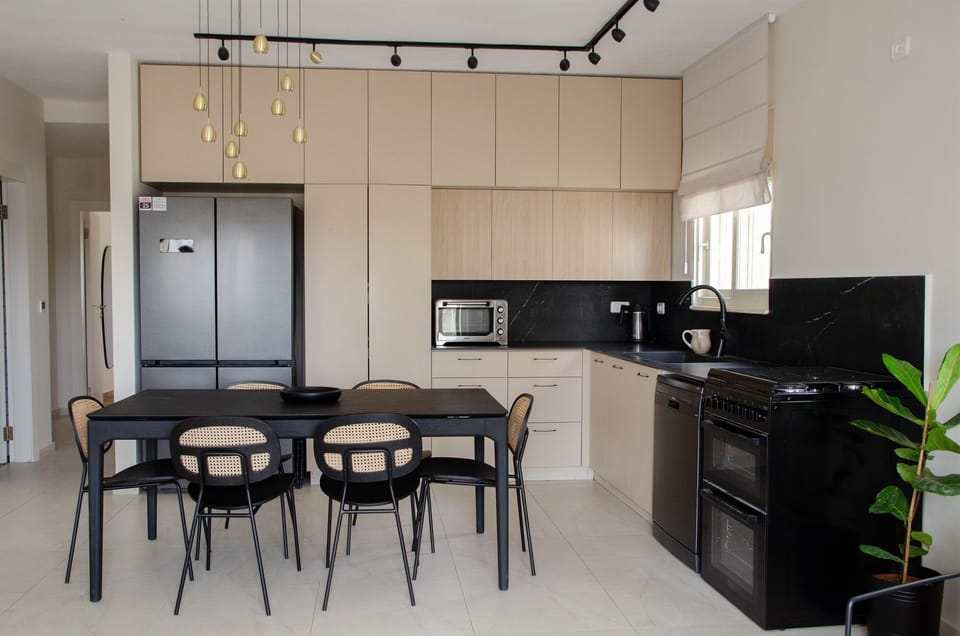 Dining / Kitchen