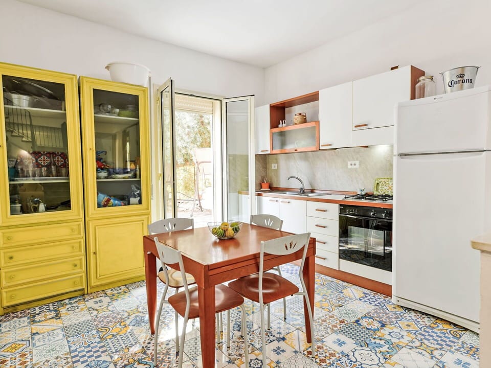 Flooring, Interior Design, Floor, Apartment, Balcony, Ceiling, Condominium, Chair, Shade, Porch