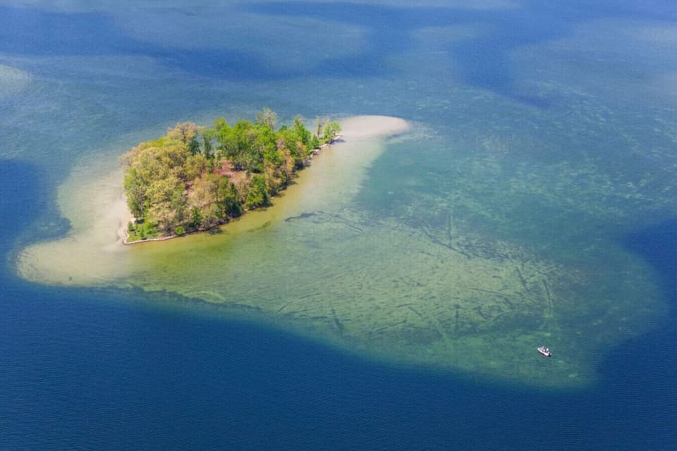 Clear Lake: A lively, scenic lake perfect for boating, swimming, and relaxing by the water.