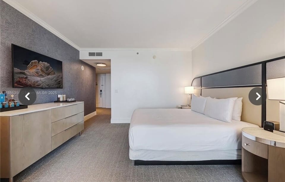 Jr suite