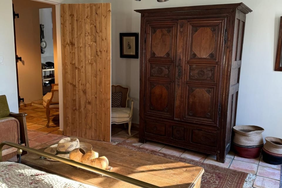 King bed and A/C.  Door to private terrace and direct access to the pool terrace.