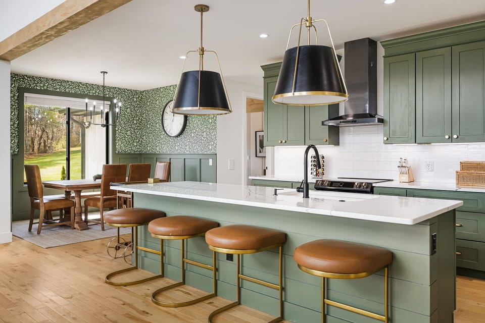 Cook and entertain with ease in our fully stocked gourmet kitchen! Equipped with high-end appliances, ample counter space, and all the essentials you need for a seamless culinary experience. Perfect for group meals and unforgettable gatherings.