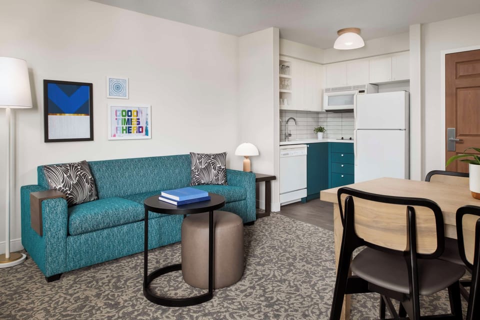 Living area. Exact unit will be assigned upon arrival. Views, colors, and decor may vary.