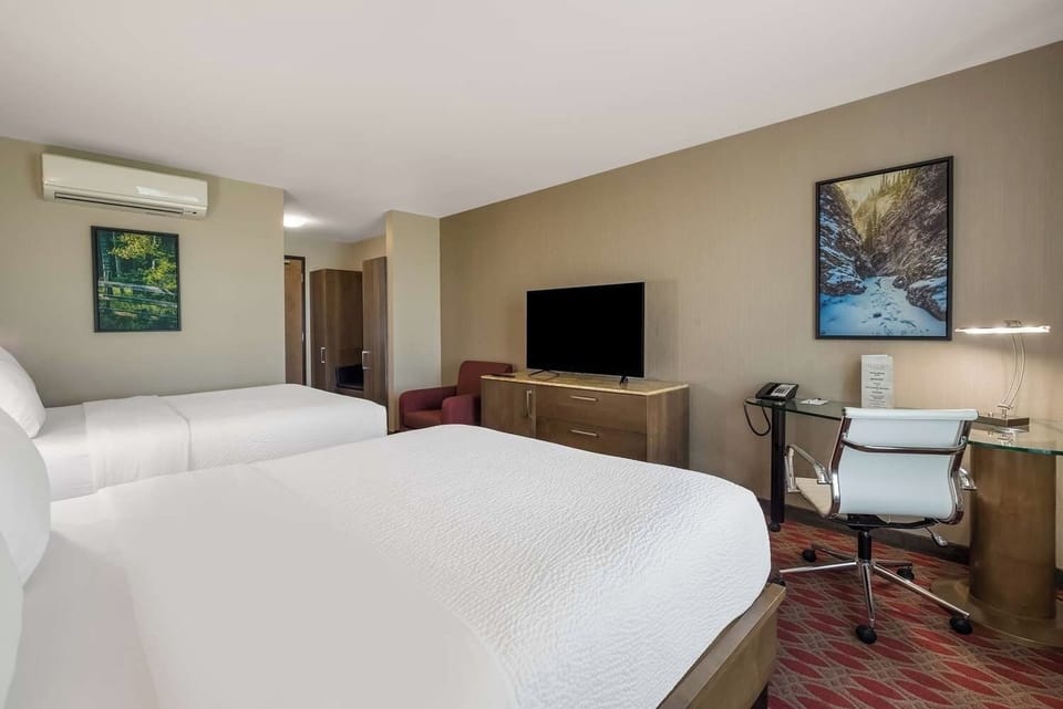 Recharge and plan tomorrow with relaxing seating and workspace.